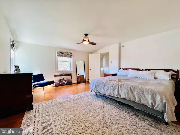 $8,000 | 5015 Fulton Street Northwest, Washington, DC 20016