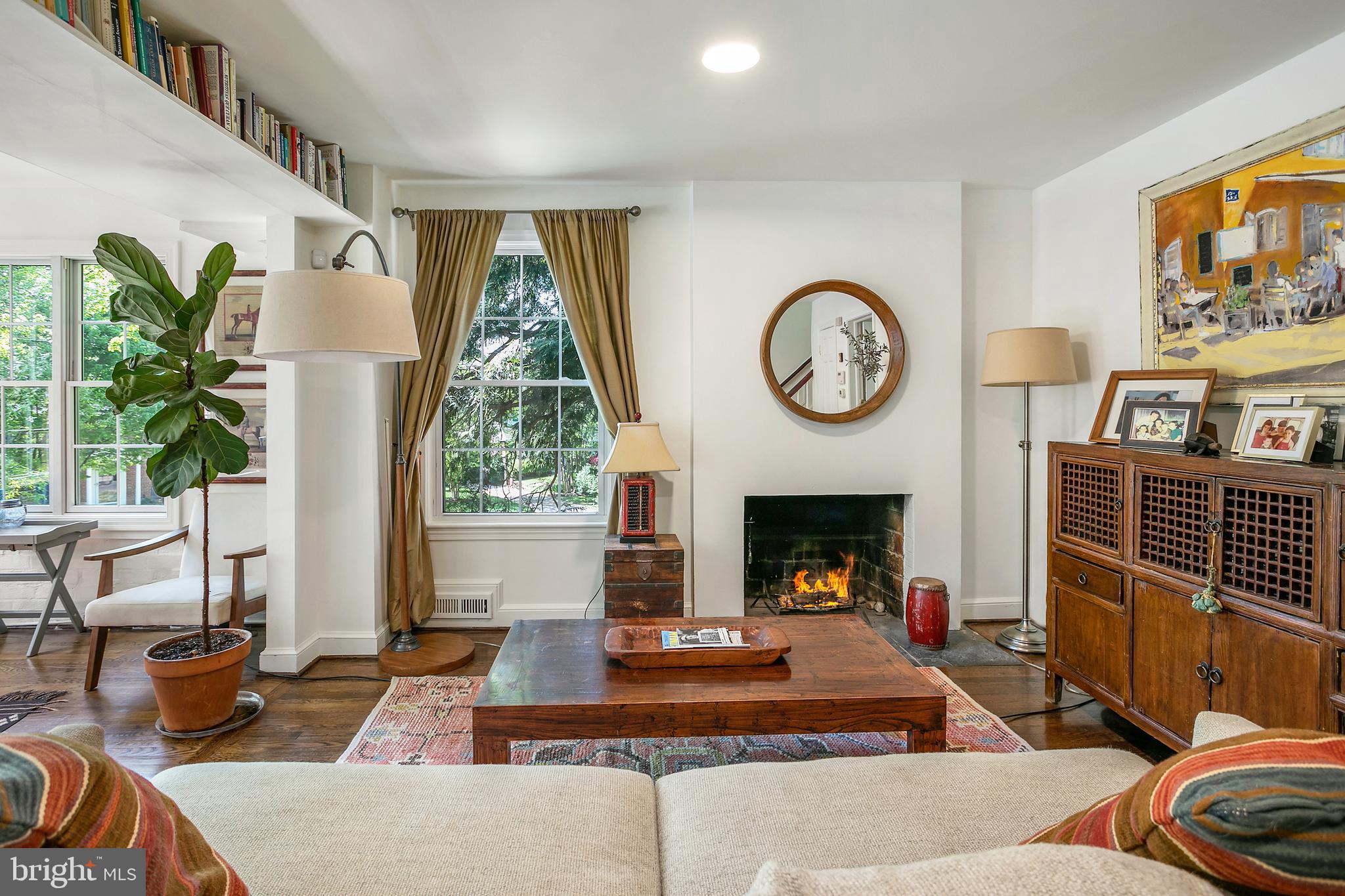 5015 Fulton Street Northwest Washington, DC 20016 - Photo 10 of 49 Livings area, wood burning fireplace