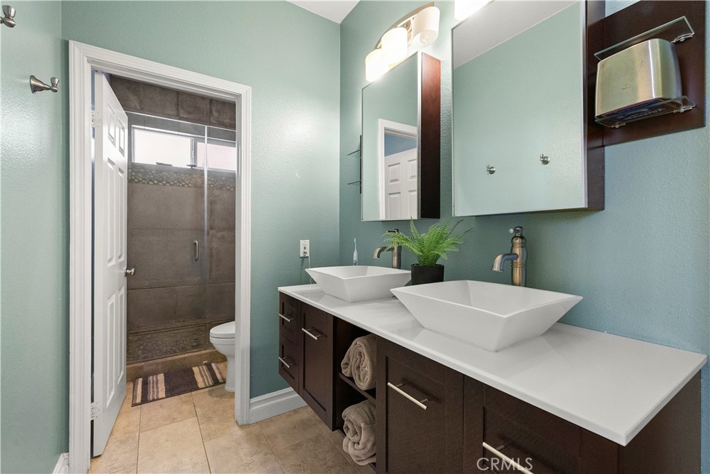 5 Lyon Ridge Aliso Viejo, CA 92656 - Photo 27 of 41