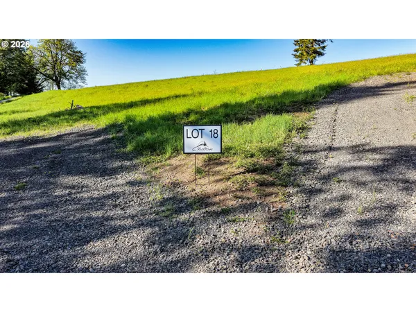 $300,000 | 0 Starlight Court, Unit LOT 18, Kalama, WA 98625