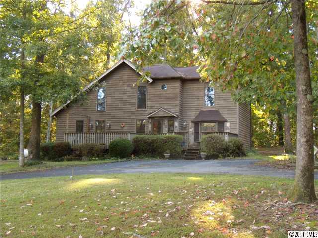 3702 Spring Drive Midland, NC 28107 - Photo 1 of 16 Gallery Image 1