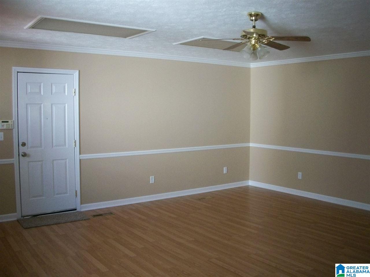 918 Carson Lane Southwest Jacksonville, AL 36265 - Photo 7 of 43