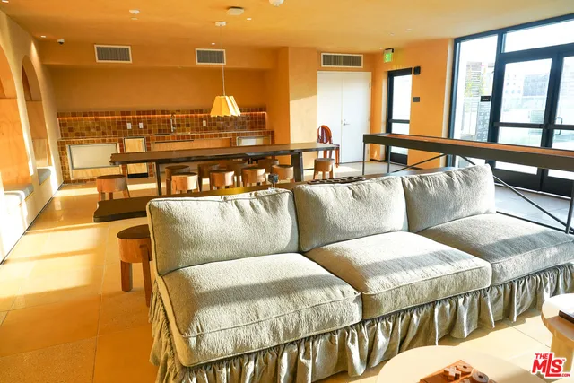 $3,691 | 200 Mesnager Street, Unit 654, Los Angeles, CA 90012