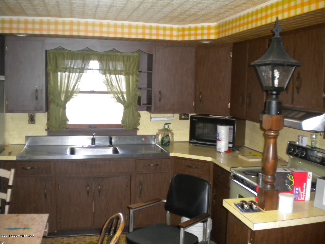 7315 Interchange Road Lehighton, PA 18235 - Photo 11 of 14 kitchen