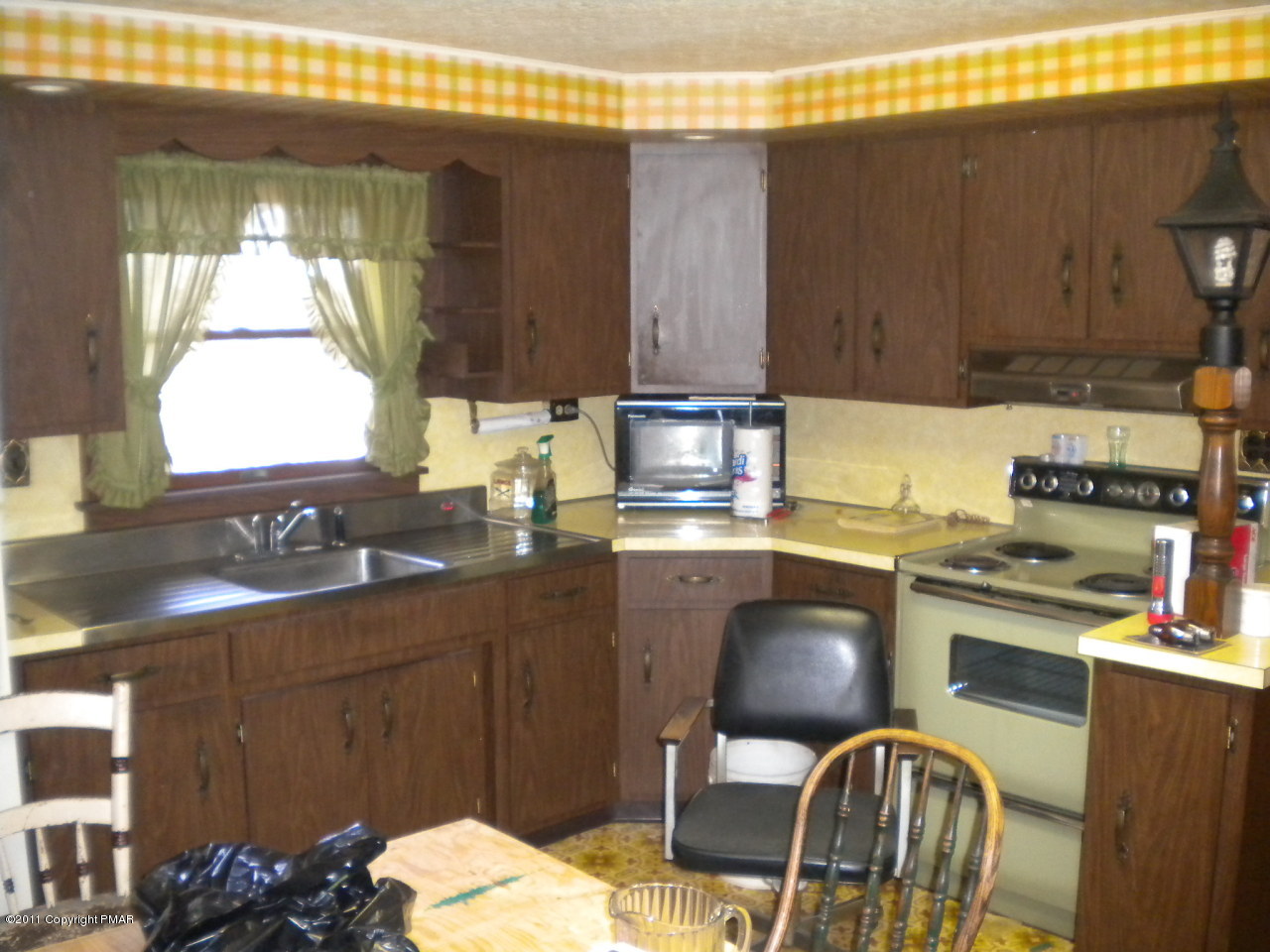 7315 Interchange Road Lehighton, PA 18235 - Photo 12 of 14 KITCHEN
