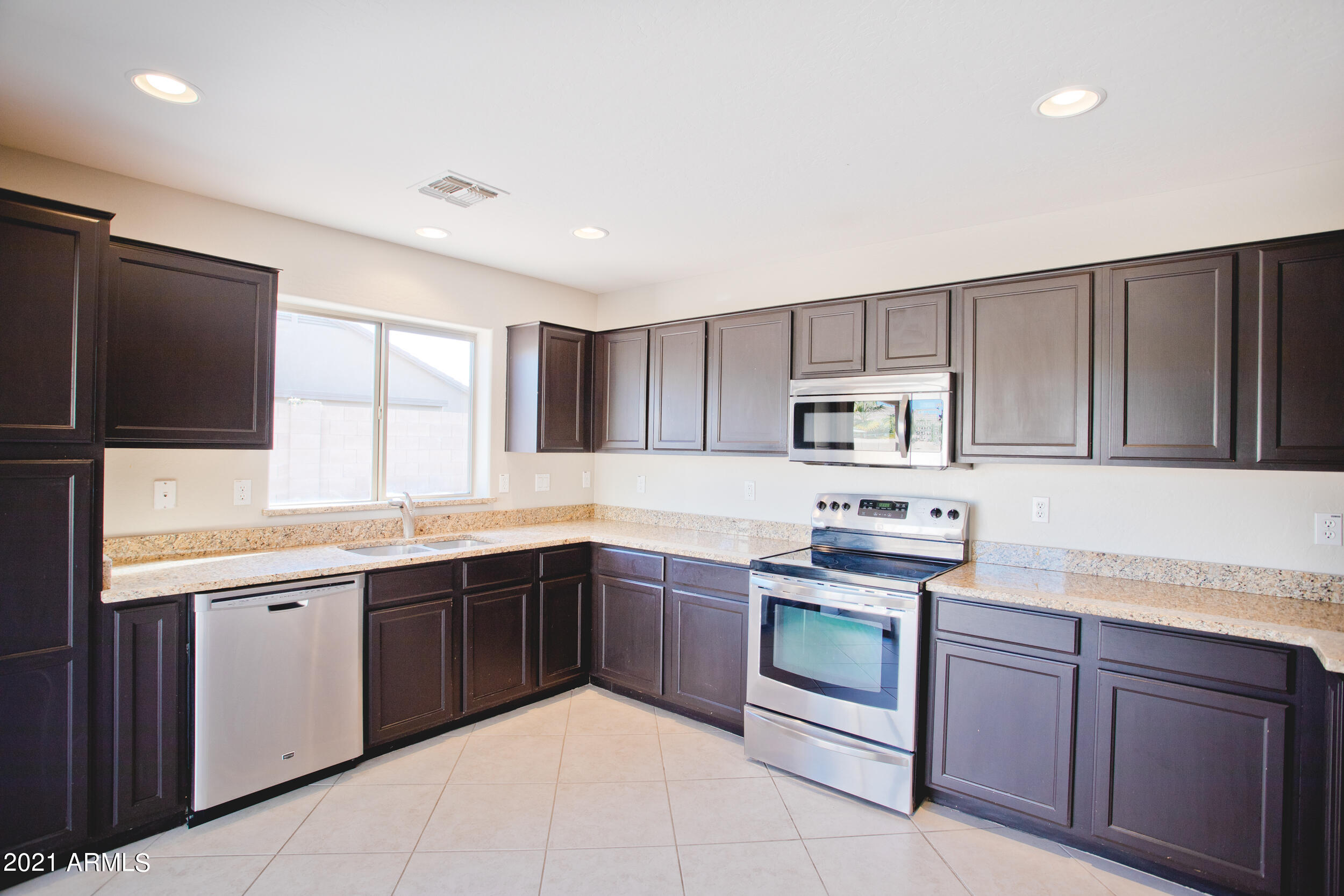 2095 West Tanner Ranch Road Queen Creek, AZ 85144 - Photo 10 of 43 Tanner_5