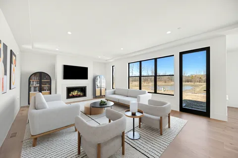 $1,117,900 | 62 Miller Road, Lake Zurich, IL 60047