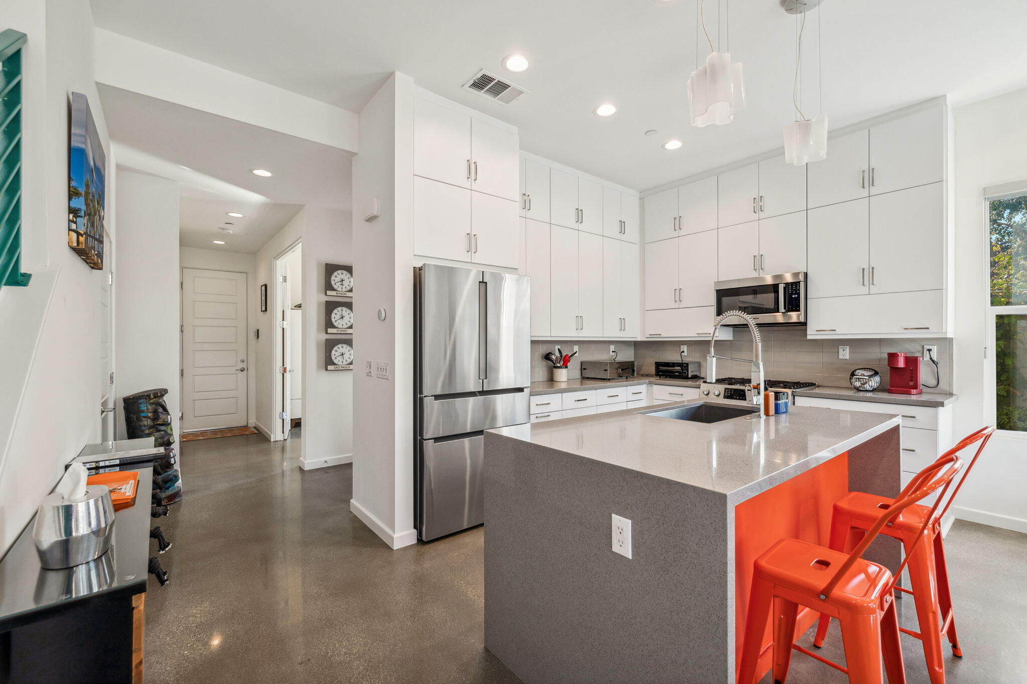 2691 Paragon Loop Palm Springs, CA 92262 - Photo 16 of 47 69-web-or-mls-8M4A4904