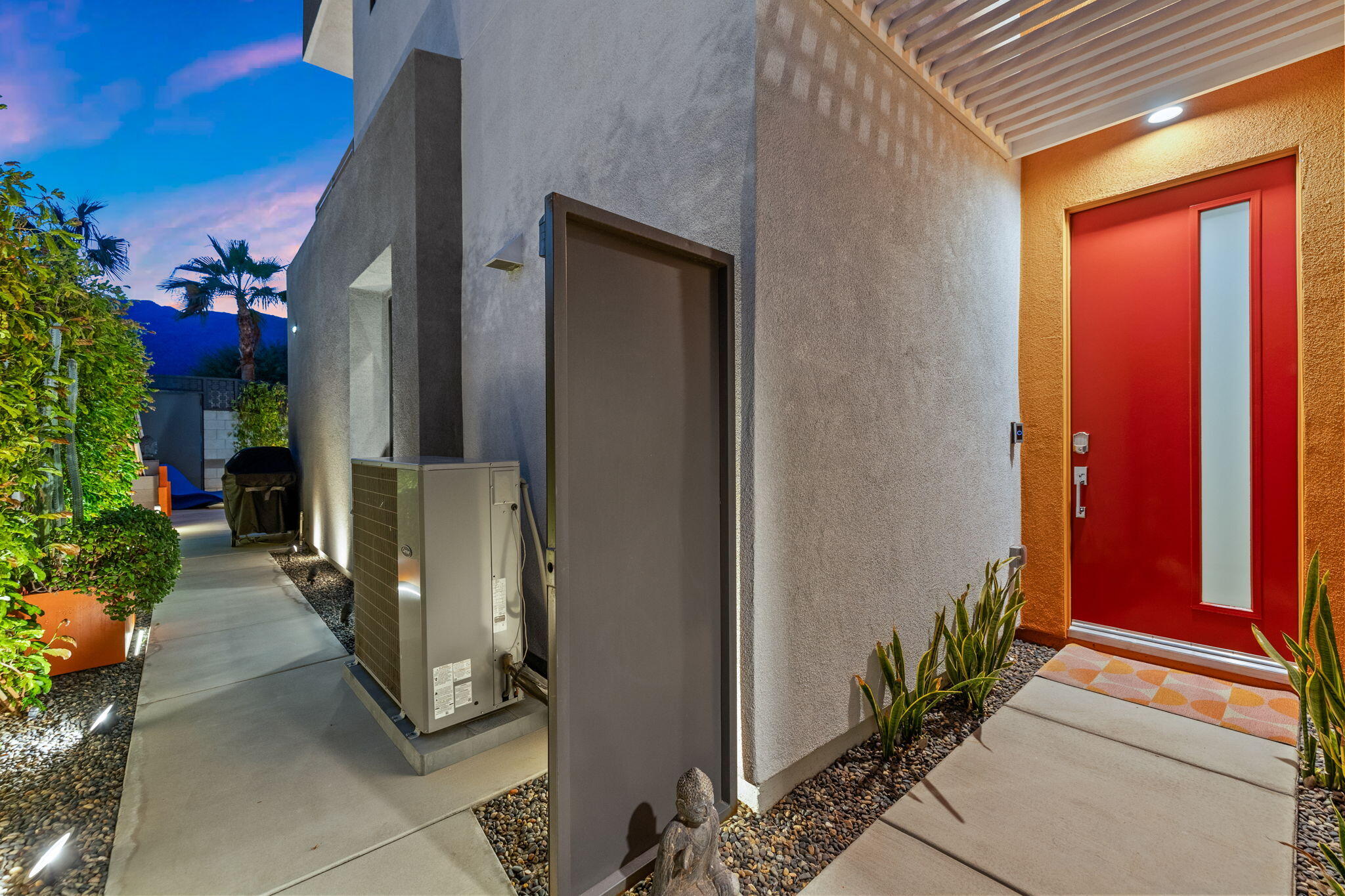 2691 Paragon Loop Palm Springs, CA 92262 - Photo 6 of 47 17-web-or-mls-8M4A4688