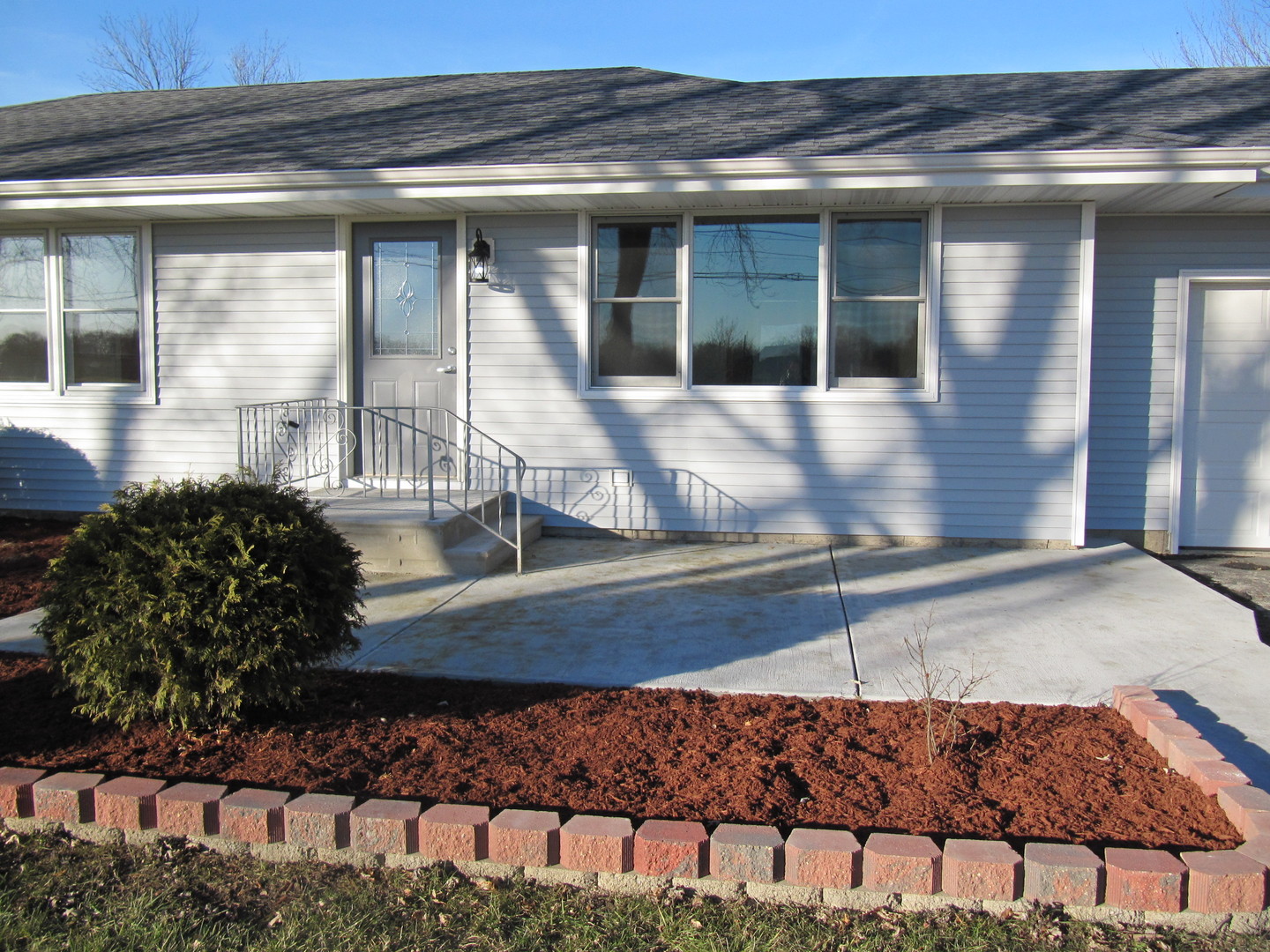 20132 West Manhattan Road Elwood, IL 60421 - Photo 3 of 25