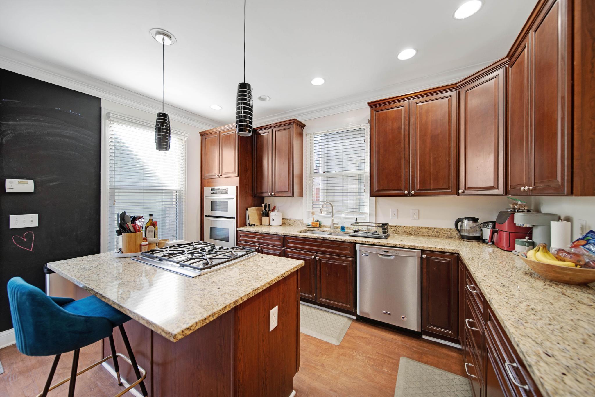 1018 Perry Street, Unit 10101 Columbus, OH 43201 - Photo 11 of 27