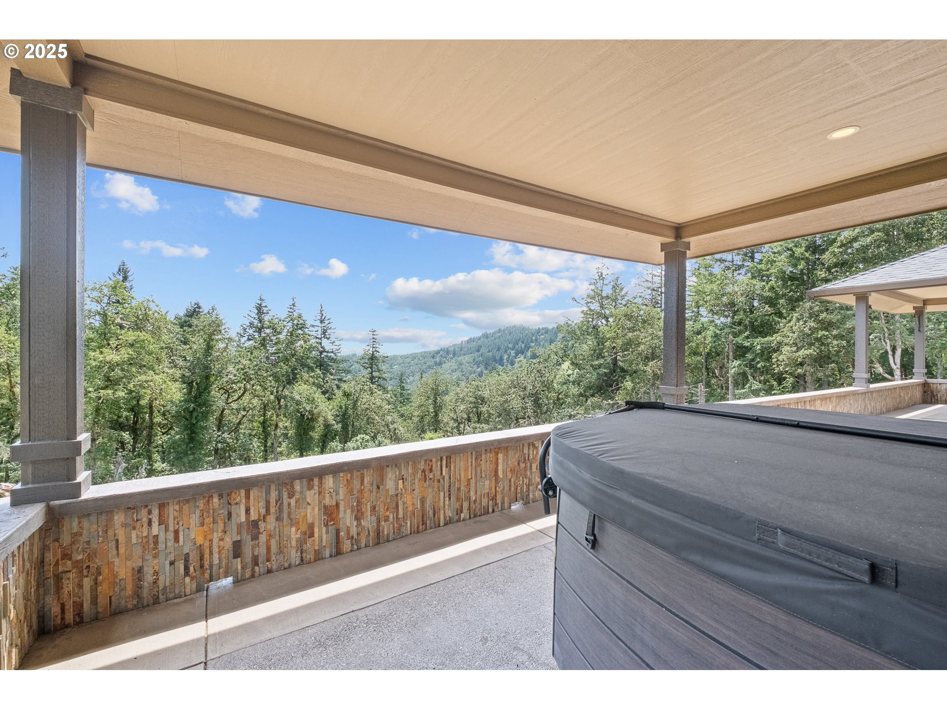24911 Gap Road Brownsville, OR 97327 - Photo 24 of 44 a view of balcony with furniture and garden view