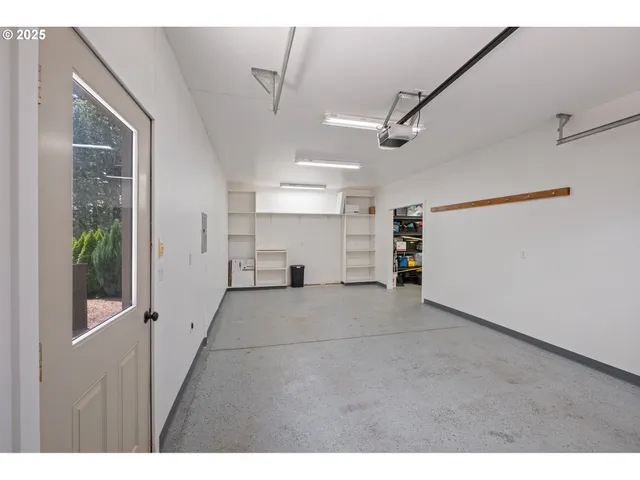 a view of a storage & utility room
