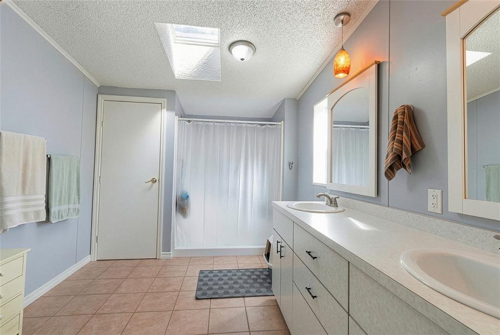 15031 Bailey Hill Road Brooksville, FL 34614 - Photo 9 of 23