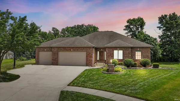 $489,900 | 1208 Phaeton Way, Auburn, IN 46706