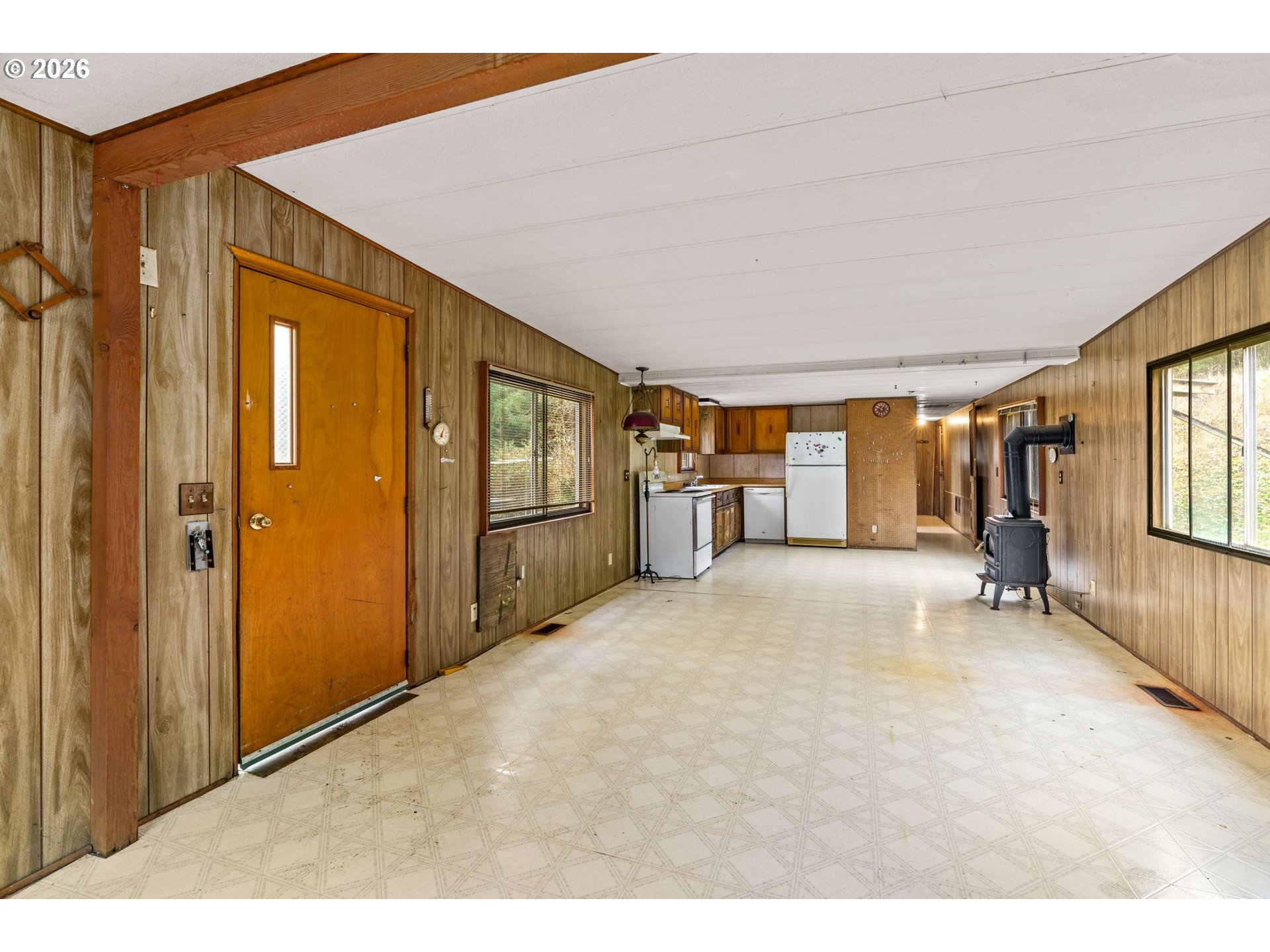 89582 Demming Road Elmira, OR 97437 - Photo 3 of 13