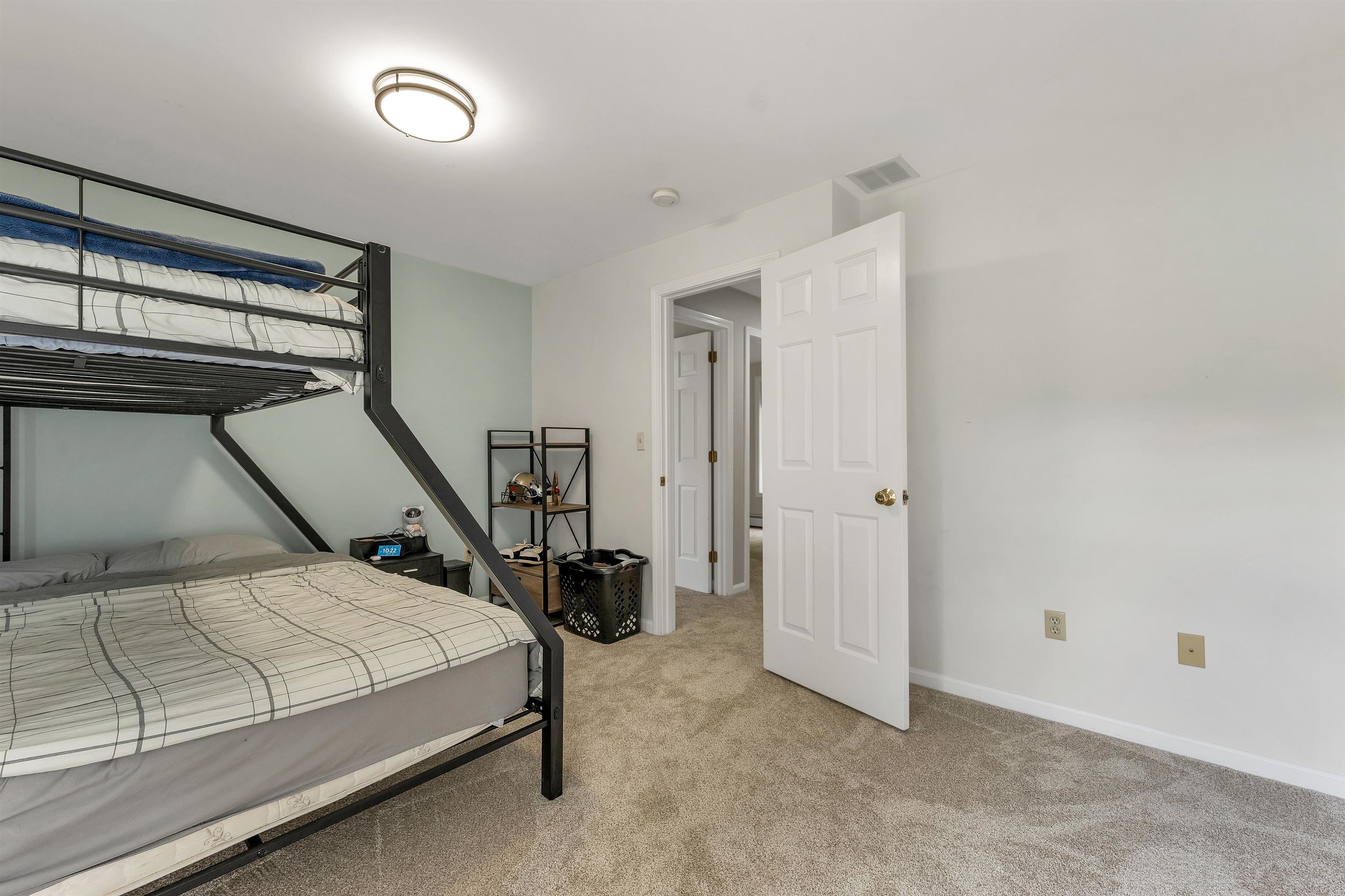 10 Edwin Lane Newmarket, NH 03857 - Photo 31 of 60