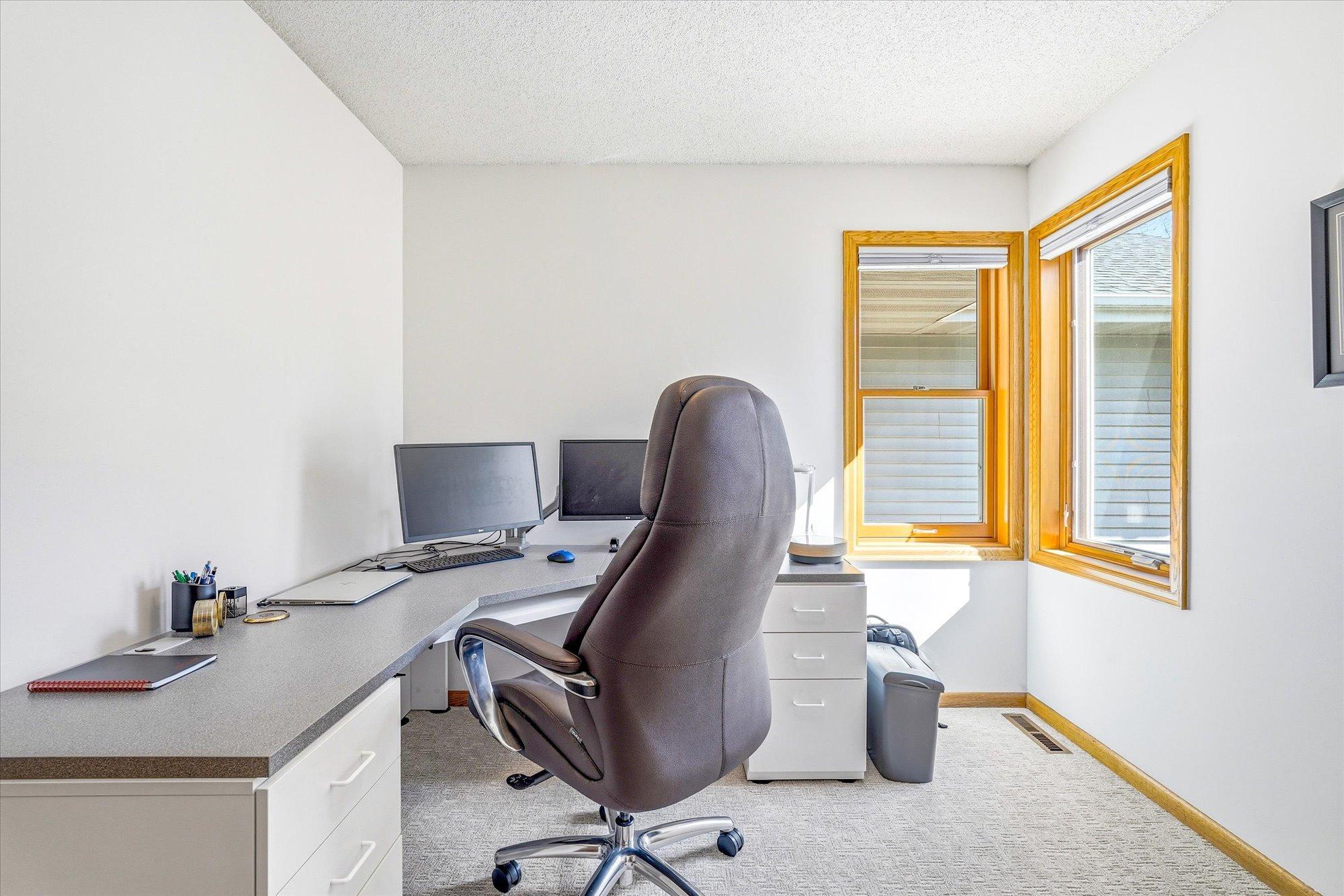 4564 Cliff Ridge Court Eagan, MN 55123 - Photo 26 of 64