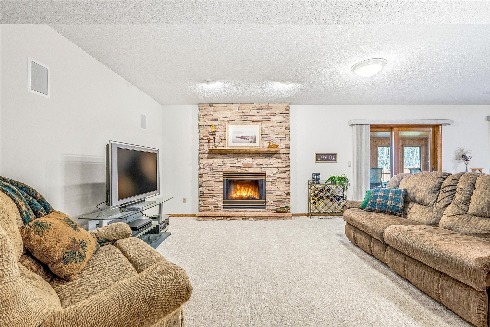 4564 Cliff Ridge Court Eagan, MN 55123 - Photo 35 of 64