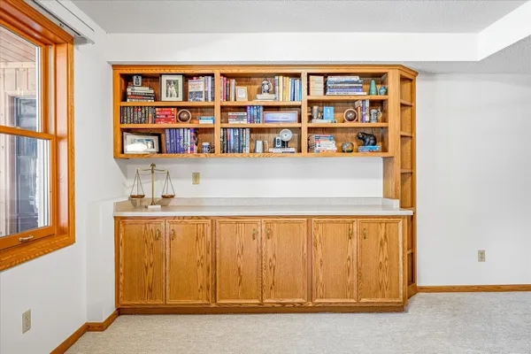 $625,000 | 4564 Cliff Ridge Court, Eagan, MN 55123