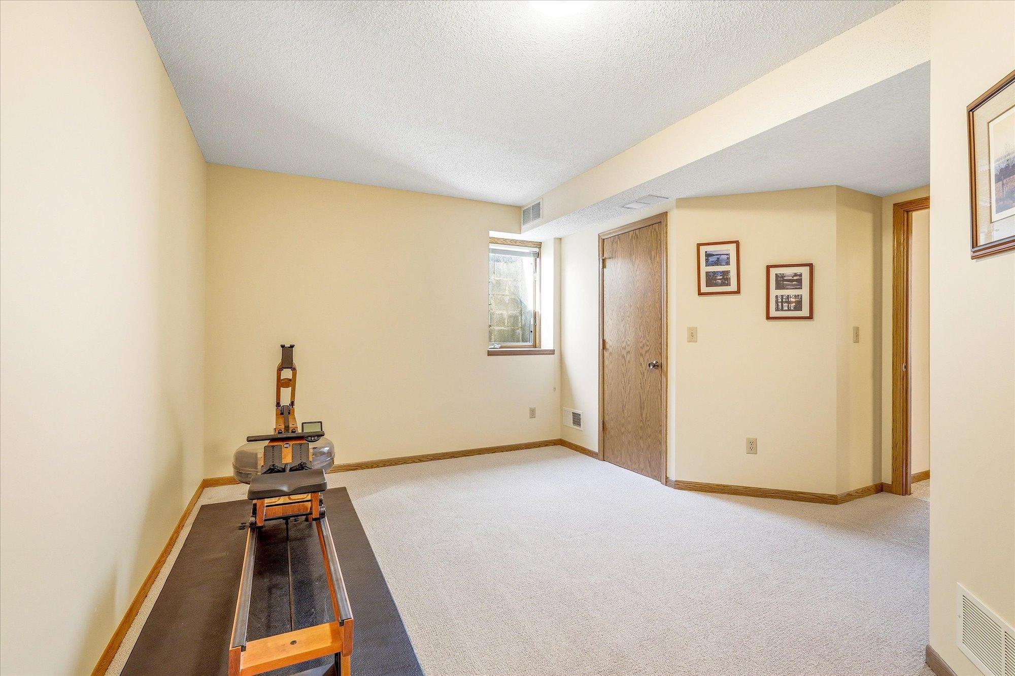 4564 Cliff Ridge Court Eagan, MN 55123 - Photo 42 of 64