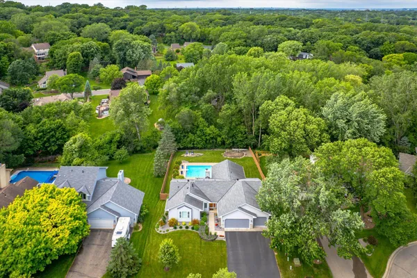 $625,000 | 4564 Cliff Ridge Court, Eagan, MN 55123