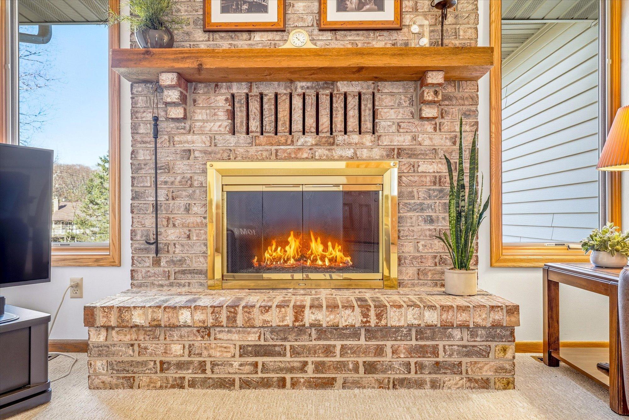 4564 Cliff Ridge Court Eagan, MN 55123 - Photo 9 of 64