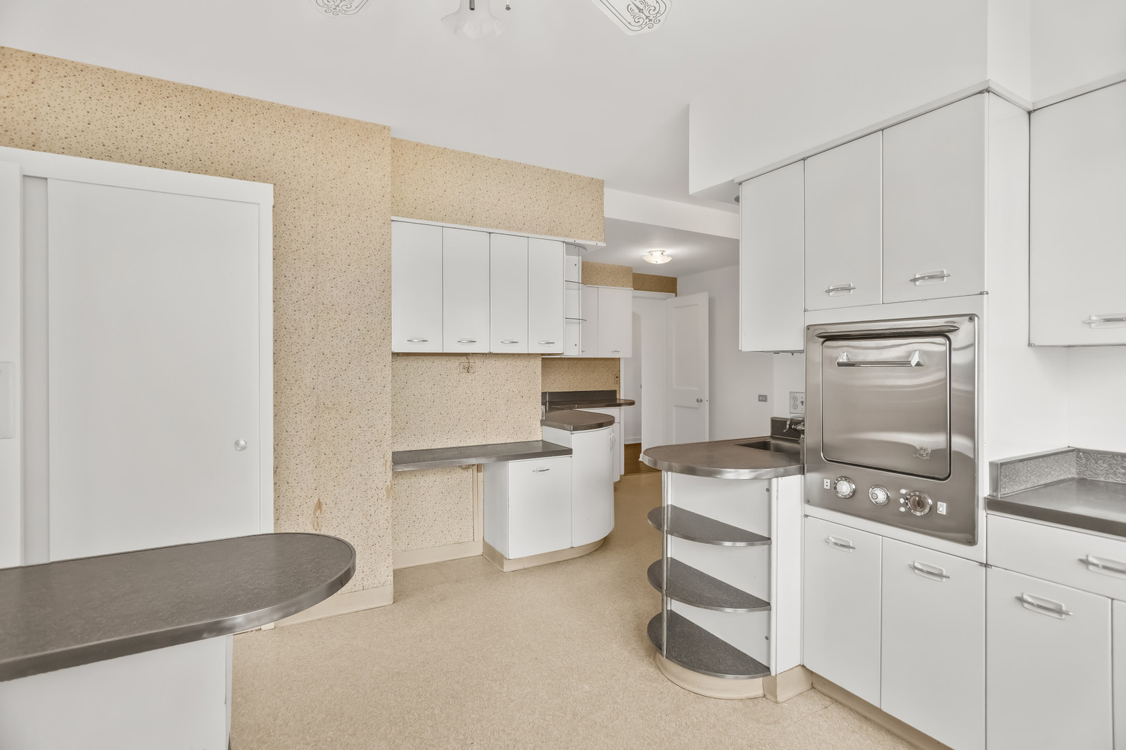 5555 North Sheridan Road, Unit 1503 Chicago, IL 60640 - Photo 13 of 42