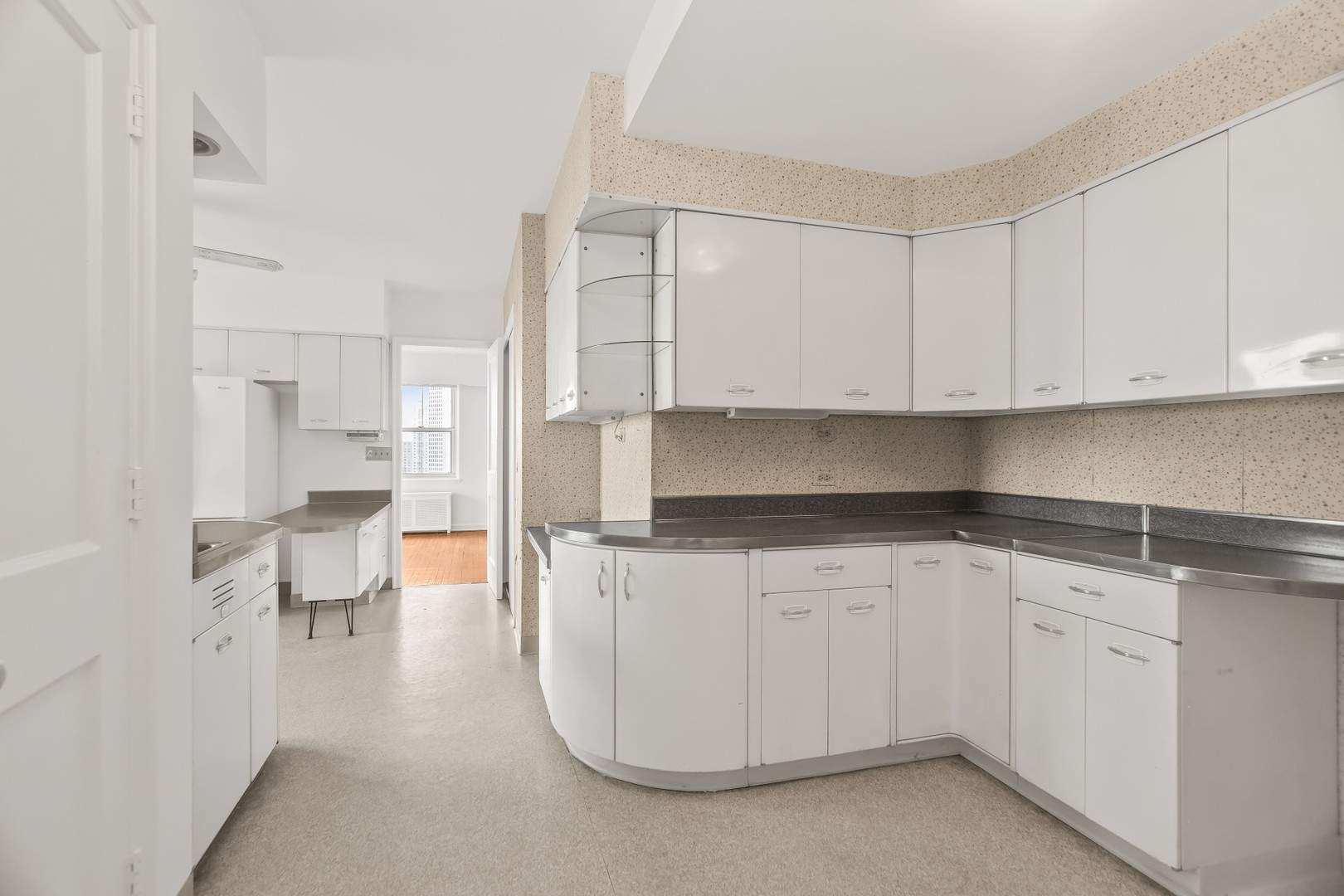 5555 North Sheridan Road, Unit 1503 Chicago, IL 60640 - Photo 14 of 42