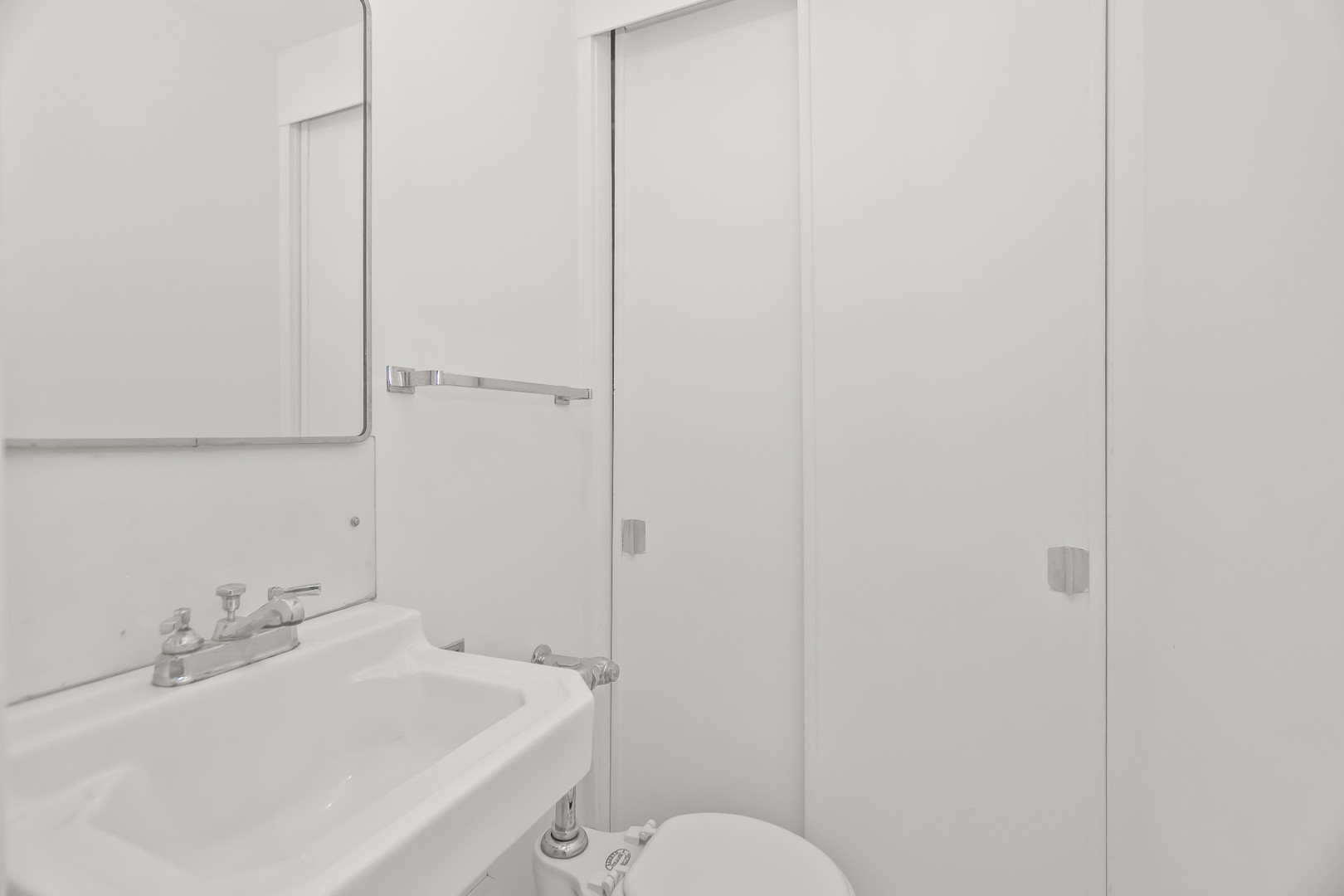 5555 North Sheridan Road, Unit 1503 Chicago, IL 60640 - Photo 16 of 42