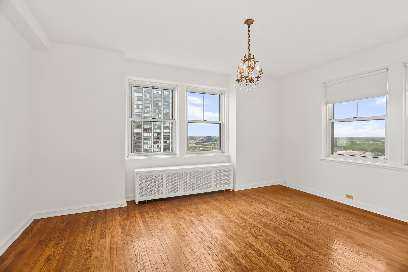 5555 North Sheridan Road, Unit 1503 Chicago, IL 60640 - Photo 18 of 42