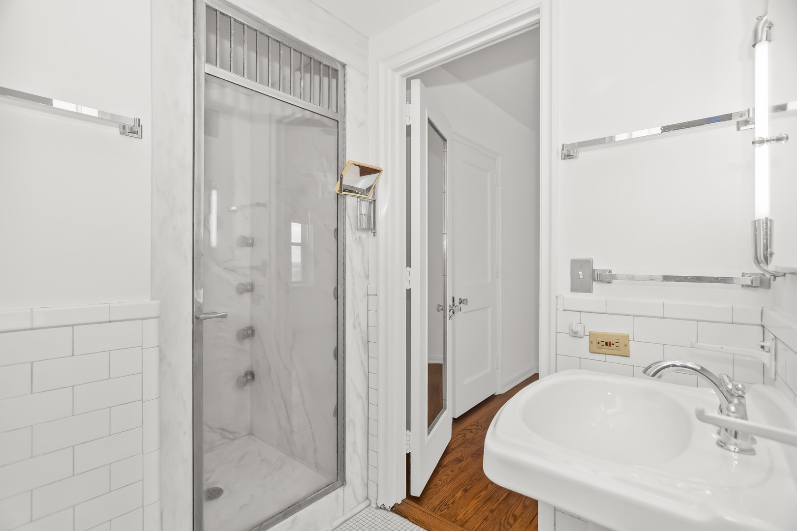 5555 North Sheridan Road, Unit 1503 Chicago, IL 60640 - Photo 26 of 42