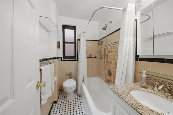 $314,995 | 510 Kappock Street, Unit 3B | Spuyten Duyvil