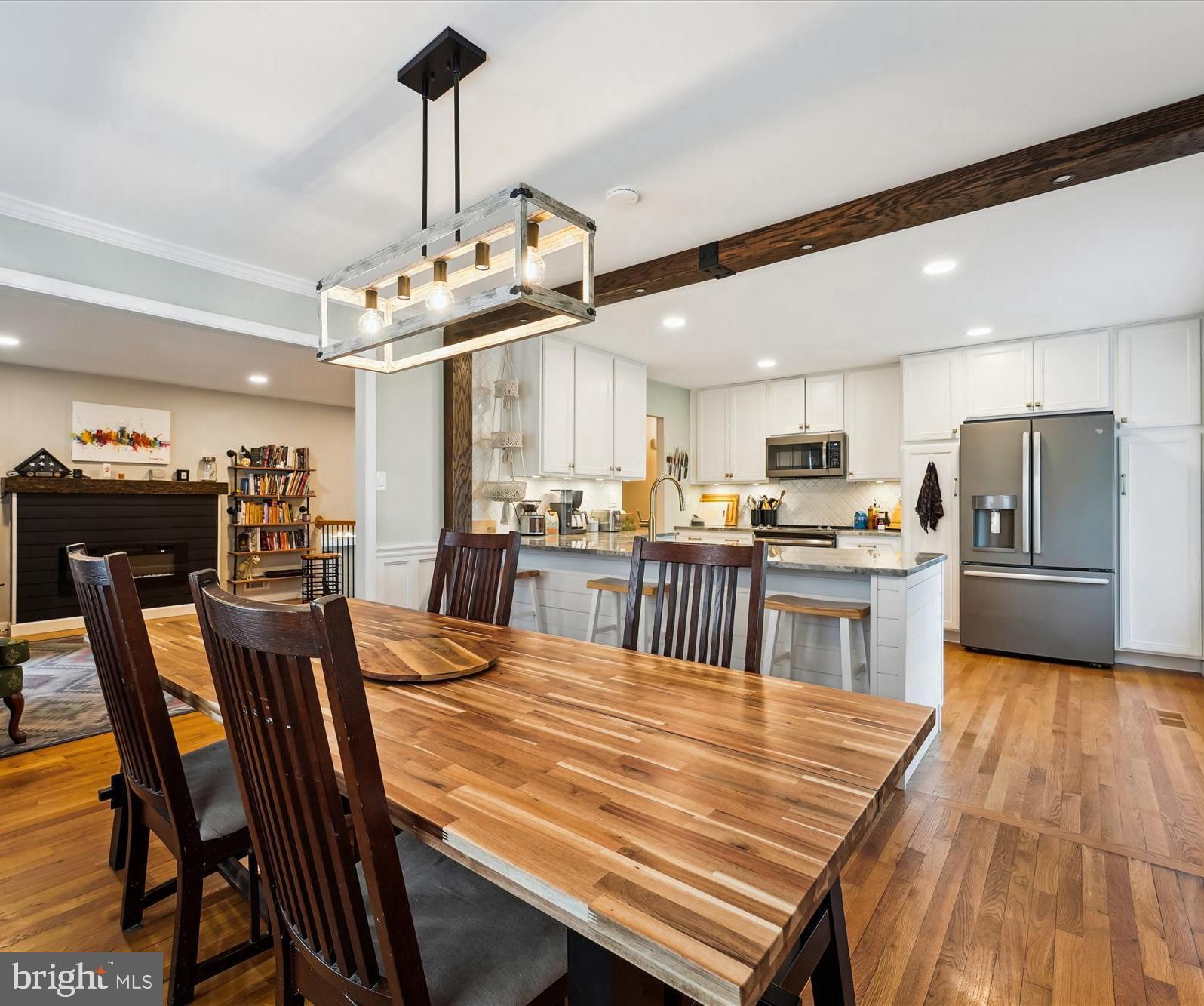 5404 Well Spring Road La Plata, MD 20646 - Photo 11 of 34 a large kitchen with a table and chairs