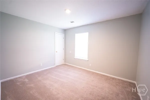 $1,900 | 148 Finn Circle, Savannah, GA 31419