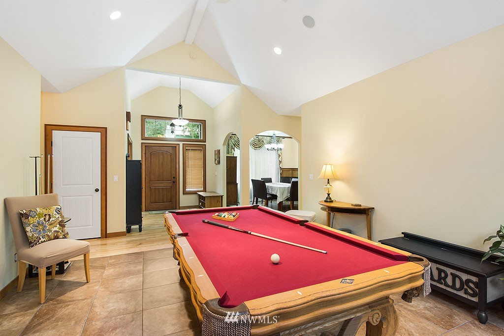 8413 Southeast View Park Road Port Orchard, WA 98367 - Photo 3 of 25 Gallery Image 3