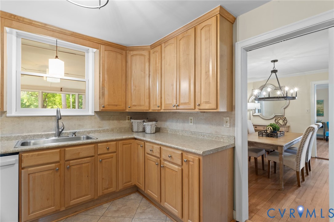 4804 Morrison Road Richmond, VA 23230 - Photo 14 of 48