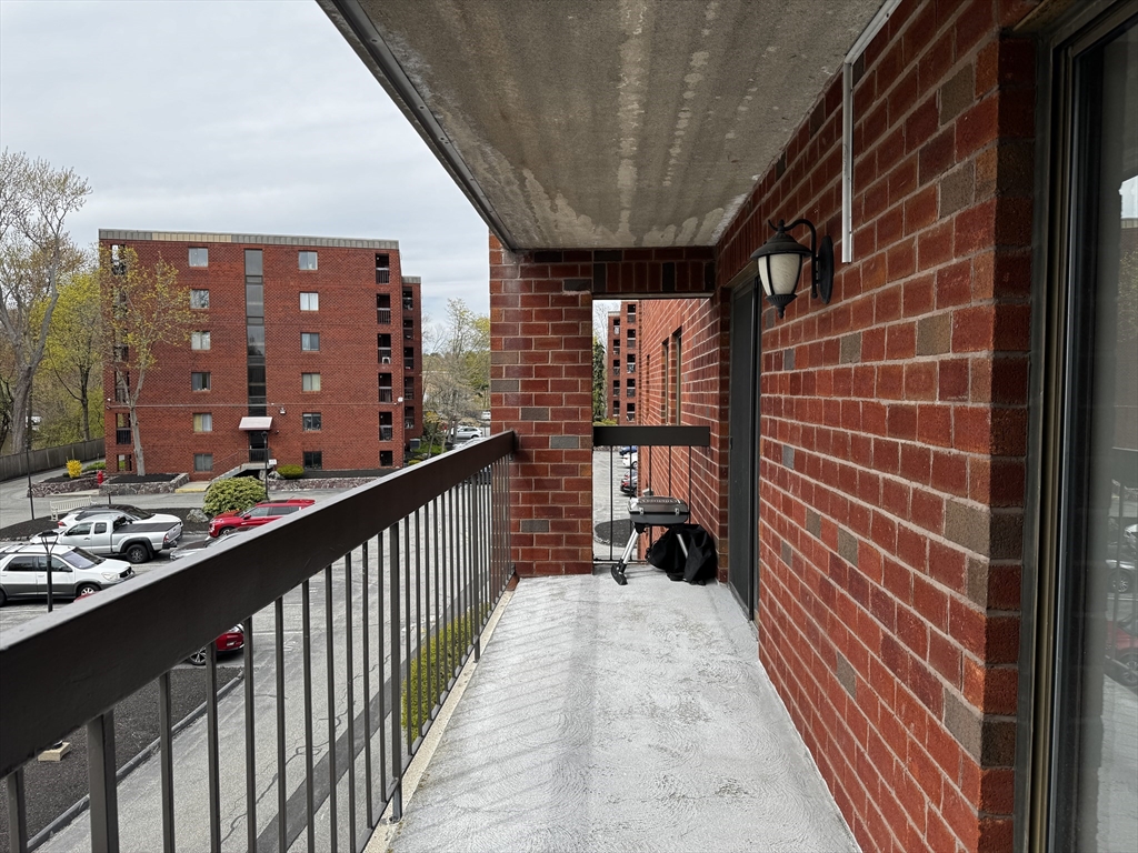 159 Main Street, Unit 27C Stoneham, MA 02180 - Photo 12 of 13