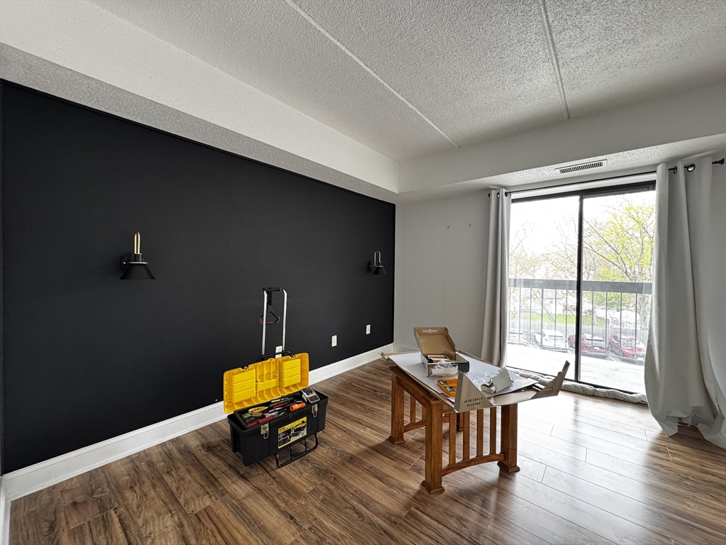 159 Main Street, Unit 27C Stoneham, MA 02180 - Photo 5 of 13