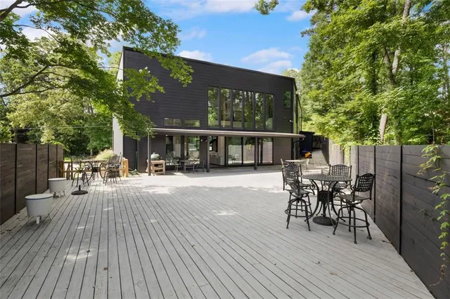 $4,000,000 | 2401 Greenglade Road Northeast, Atlanta, GA 30345