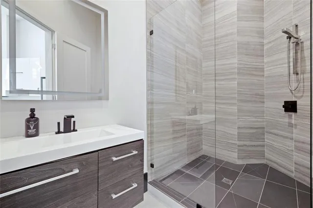 $4,000,000 | 2401 Greenglade Road Northeast, Atlanta, GA 30345