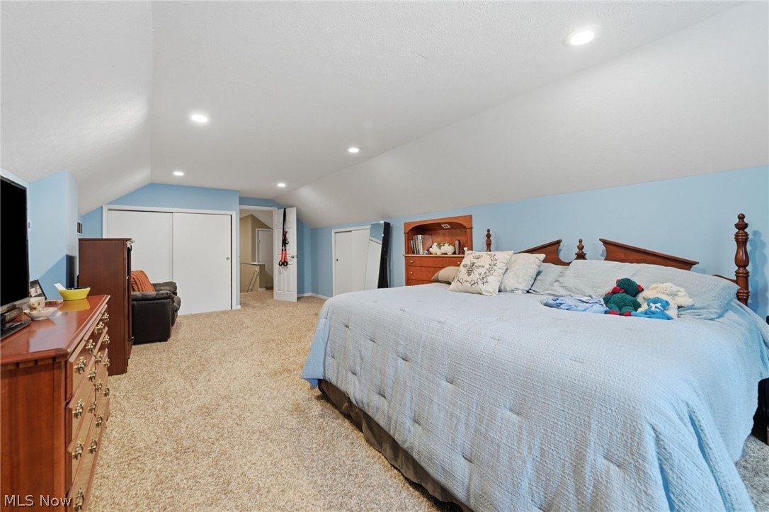 6975 Columbia Road Olmsted Falls, OH 44138 - Photo 26 of 49