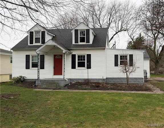 $215,000 | 223 Harding Road, Amherst, NY 14221
