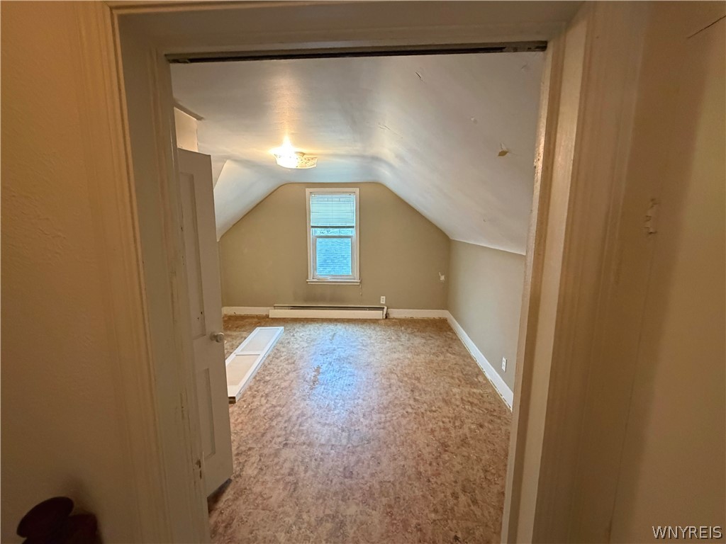 223 Harding Road Amherst, NY 14221 - Photo 15 of 38