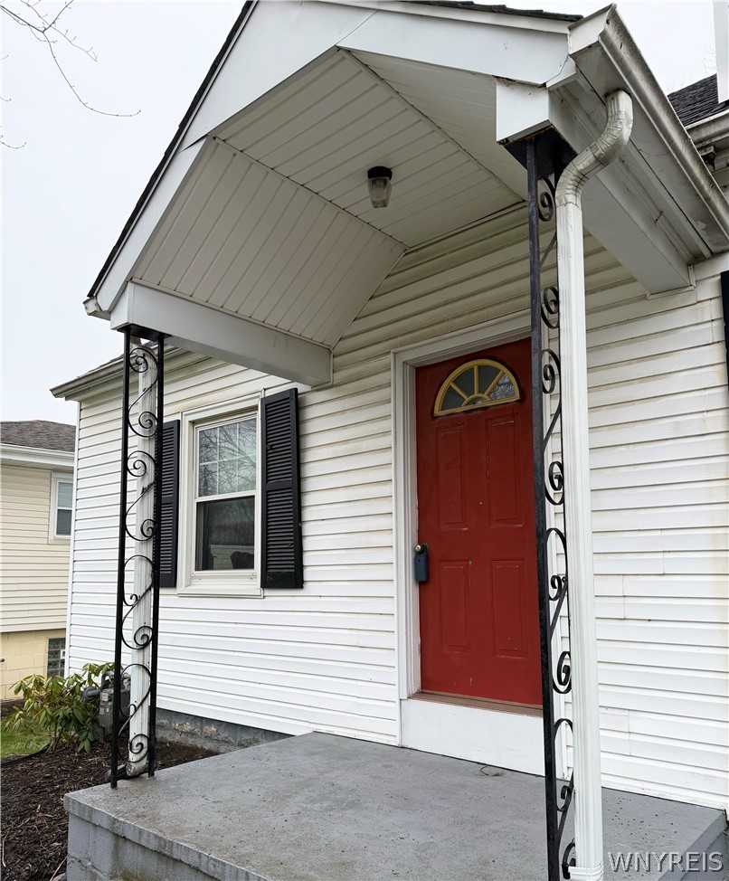 223 Harding Road Amherst, NY 14221 - Photo 2 of 38