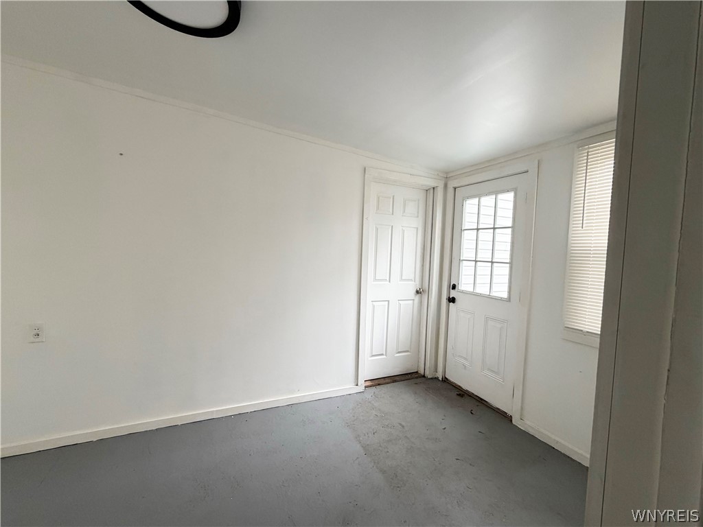 223 Harding Road Amherst, NY 14221 - Photo 24 of 38