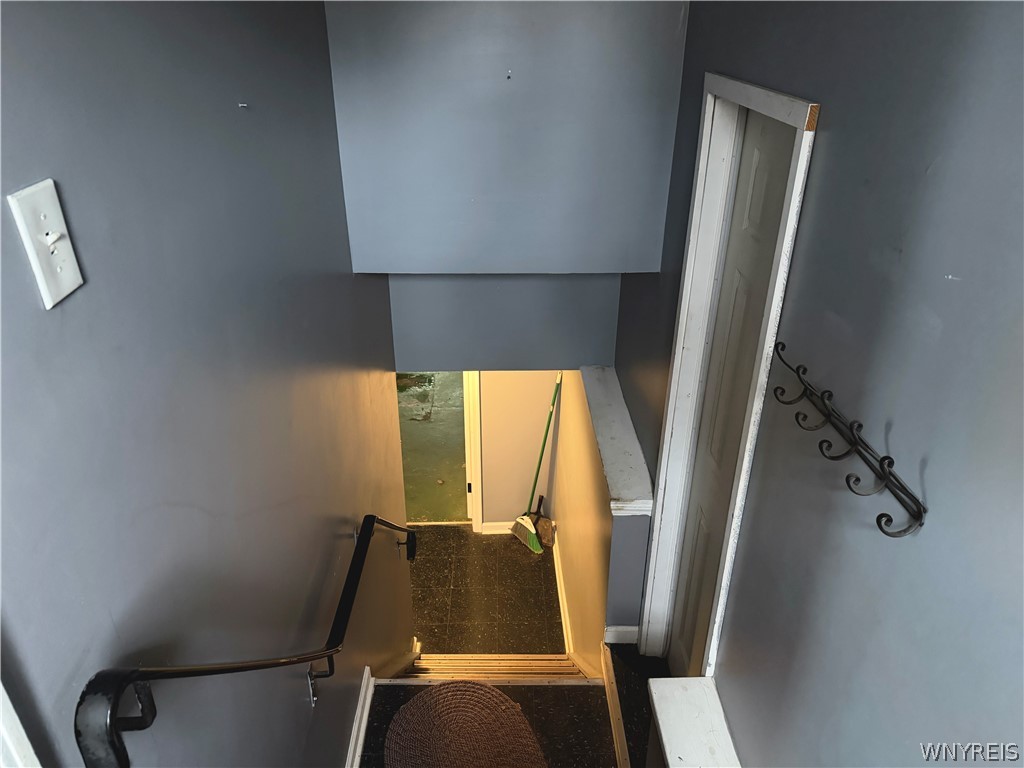 223 Harding Road Amherst, NY 14221 - Photo 27 of 38