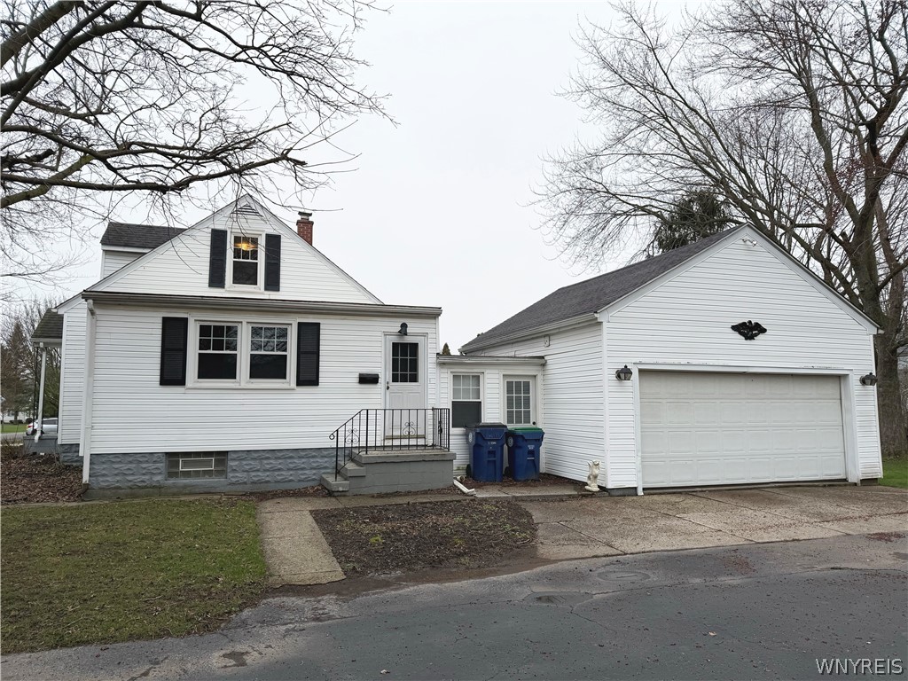 223 Harding Road Amherst, NY 14221 - Photo 30 of 38