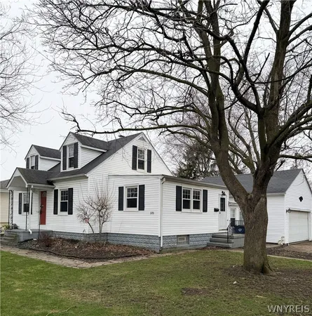 $215,000 | 223 Harding Road, Amherst, NY 14221