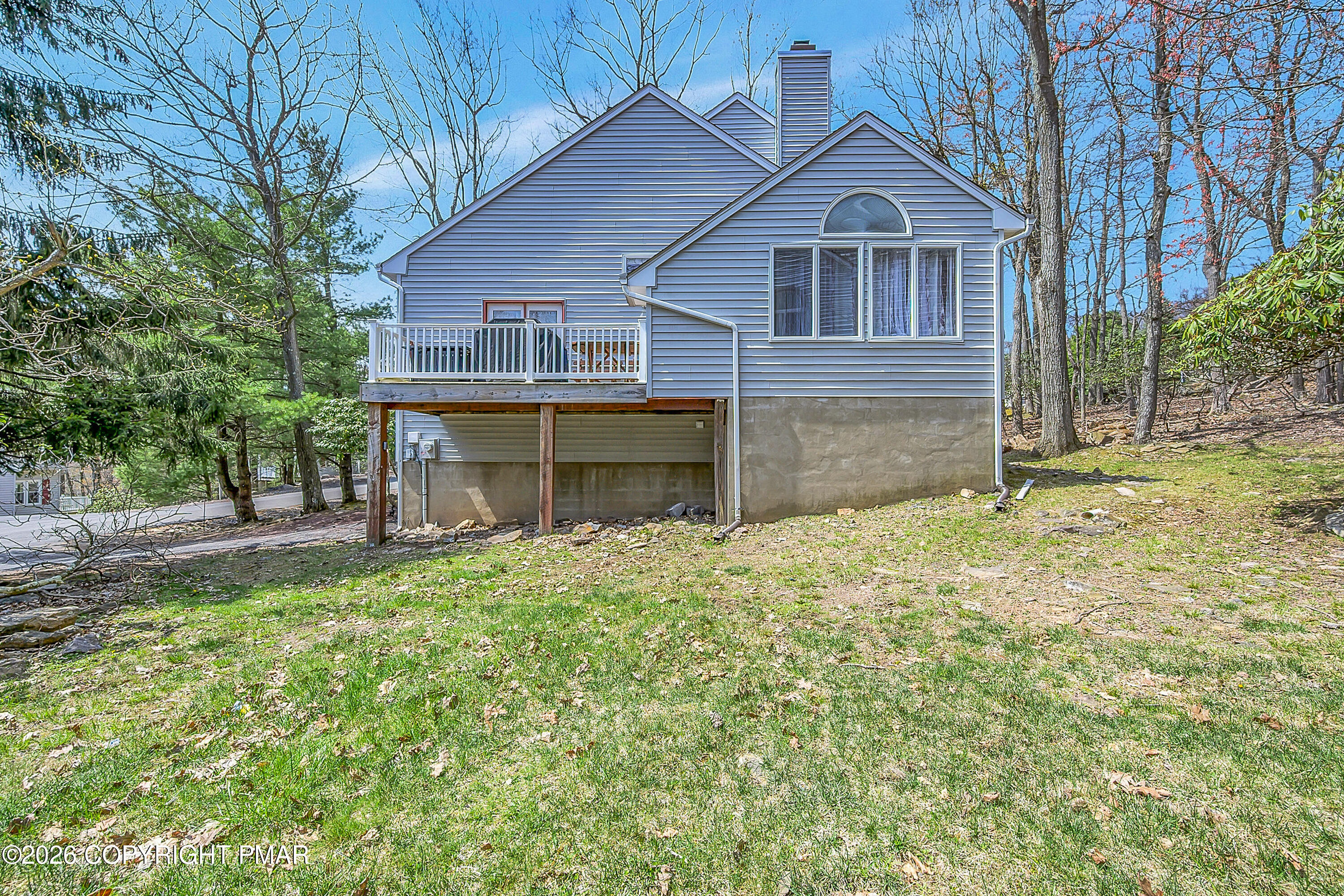 9 Rockspring Court Lake Harmony, PA 18624 - Photo 6 of 52 Rock Spring -7